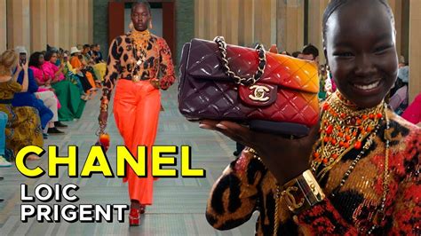 CHANEL: L’INCROYABLE DÉFILÉ MÉTIERS D’ART À DAKAR 